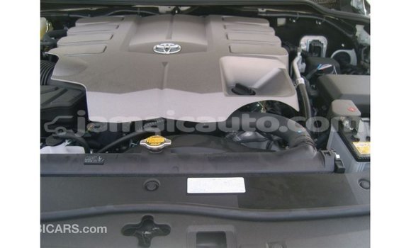 Buy Import Toyota Land Cruiser White Car in Import - Dubai in Clarendon Buy Import Toyota Land Cruiser White Car in Import - Dubai in Clarendon