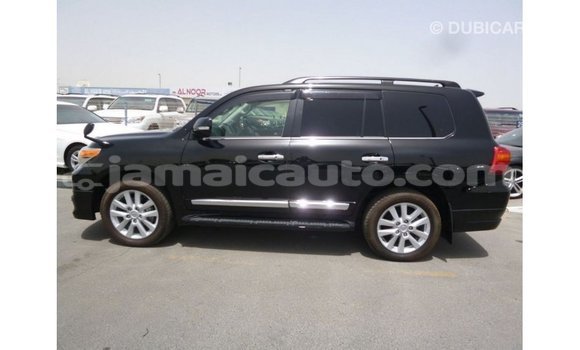 Acheter Import Voiture Toyota Land Cruiser Noir à Import - Dubai, Clarendon Acheter Import Voiture Toyota Land Cruiser Noir à Import - Dubai, Clarendon