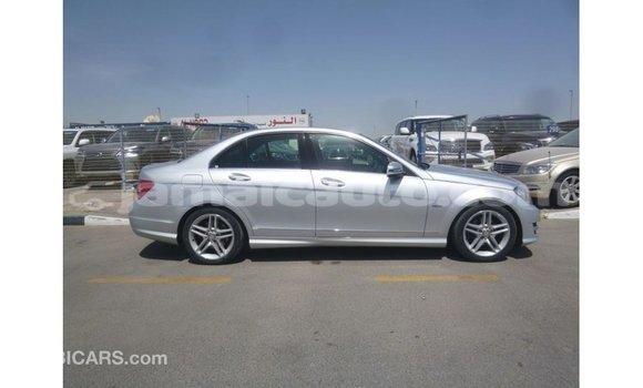 Buy Import Mercedes-Benz 200 Other Car in Import - Dubai in Clarendon Buy Import Mercedes-Benz 200 Other Car in Import - Dubai in Clarendon