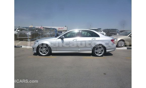 Buy Import Mercedes-Benz 200 Other Car in Import - Dubai in Clarendon Buy Import Mercedes-Benz 200 Other Car in Import - Dubai in Clarendon