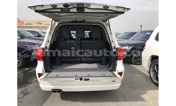 Buy Import Toyota Land Cruiser White Car in Import - Dubai in Clarendon Buy Import Toyota Land Cruiser White Car in Import - Dubai in Clarendon