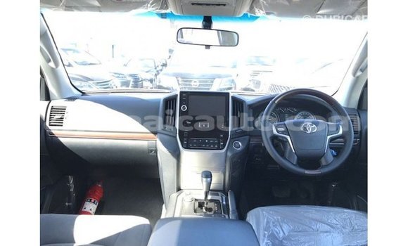 Buy Import Toyota Land Cruiser White Car in Import - Dubai in Clarendon Buy Import Toyota Land Cruiser White Car in Import - Dubai in Clarendon