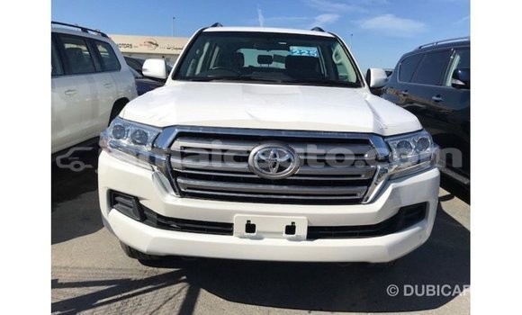 Buy Import Toyota Land Cruiser White Car in Import - Dubai in Clarendon Buy Import Toyota Land Cruiser White Car in Import - Dubai in Clarendon