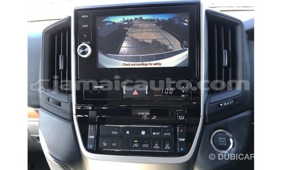 Buy Import Toyota Land Cruiser White Car in Import - Dubai in Clarendon Buy Import Toyota Land Cruiser White Car in Import - Dubai in Clarendon