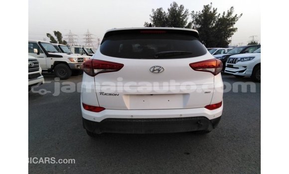 Buy Import Hyundai Tucson White Car in Import - Dubai in Clarendon Buy Import Hyundai Tucson White Car in Import - Dubai in Clarendon