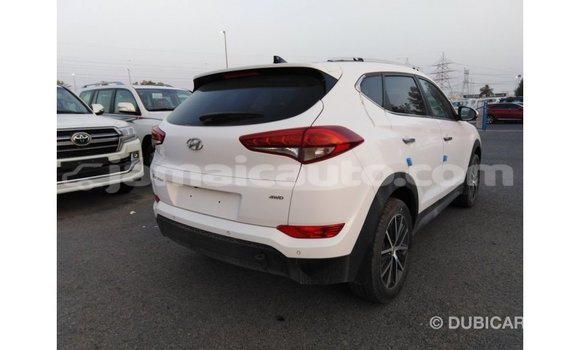 Buy Import Hyundai Tucson White Car in Import - Dubai in Clarendon Buy Import Hyundai Tucson White Car in Import - Dubai in Clarendon