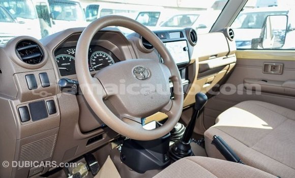 Buy Import Toyota Land Cruiser Beige Car in Import - Dubai in Clarendon Buy Import Toyota Land Cruiser Beige Car in Import - Dubai in Clarendon