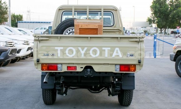 Buy Import Toyota Land Cruiser Beige Car in Import - Dubai in Clarendon Buy Import Toyota Land Cruiser Beige Car in Import - Dubai in Clarendon