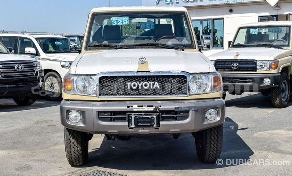 Buy Import Toyota Land Cruiser Beige Car in Import - Dubai in Clarendon Buy Import Toyota Land Cruiser Beige Car in Import - Dubai in Clarendon