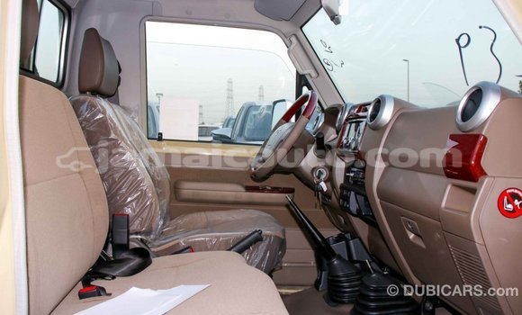 Buy Import Toyota Land Cruiser Beige Car in Import - Dubai in Clarendon Buy Import Toyota Land Cruiser Beige Car in Import - Dubai in Clarendon