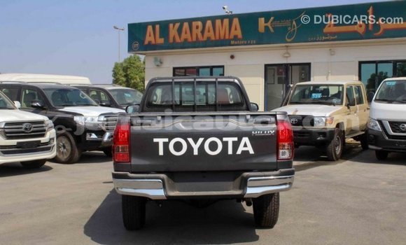 Buy Import Toyota Hilux Other Car in Import - Dubai in Clarendon Buy Import Toyota Hilux Other Car in Import - Dubai in Clarendon