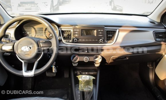 Acheter Import Voiture Kia Rio Noir à Import - Dubai, Clarendon Acheter Import Voiture Kia Rio Noir à Import - Dubai, Clarendon