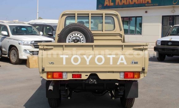 Buy Import Toyota Land Cruiser Beige Car in Import - Dubai in Clarendon Buy Import Toyota Land Cruiser Beige Car in Import - Dubai in Clarendon