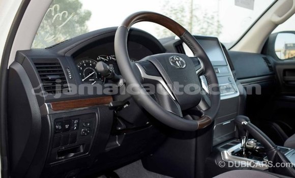 Buy Import Toyota Land Cruiser White Car in Import - Dubai in Clarendon Buy Import Toyota Land Cruiser White Car in Import - Dubai in Clarendon