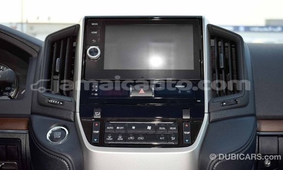 Buy Import Toyota Land Cruiser White Car in Import - Dubai in Clarendon Buy Import Toyota Land Cruiser White Car in Import - Dubai in Clarendon