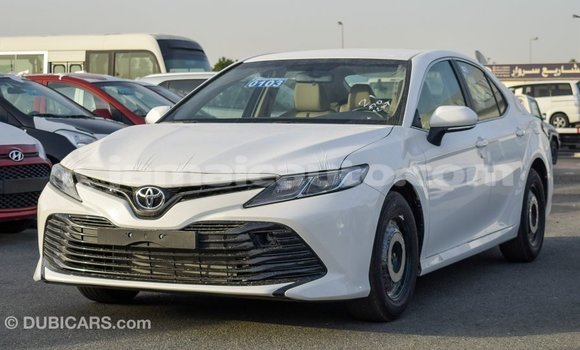 Buy Import Toyota Camry White Car in Import - Dubai in Clarendon Buy Import Toyota Camry White Car in Import - Dubai in Clarendon