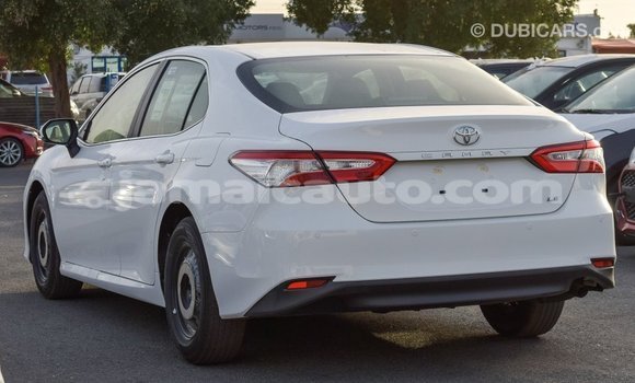 Buy Import Toyota Camry White Car in Import - Dubai in Clarendon Buy Import Toyota Camry White Car in Import - Dubai in Clarendon