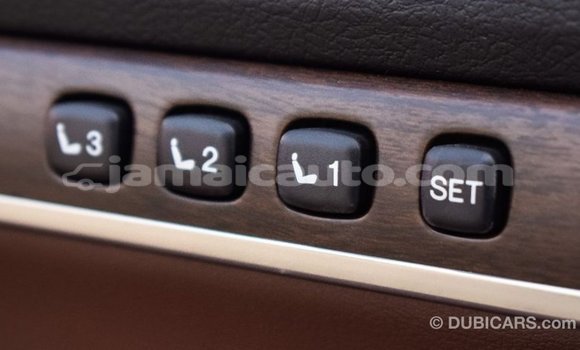 Buy Import Toyota Land Cruiser White Car in Import - Dubai in Clarendon Buy Import Toyota Land Cruiser White Car in Import - Dubai in Clarendon