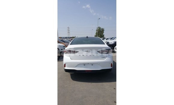 Buy Import Hyundai Sonata White Car in Import - Dubai in Clarendon Buy Import Hyundai Sonata White Car in Import - Dubai in Clarendon