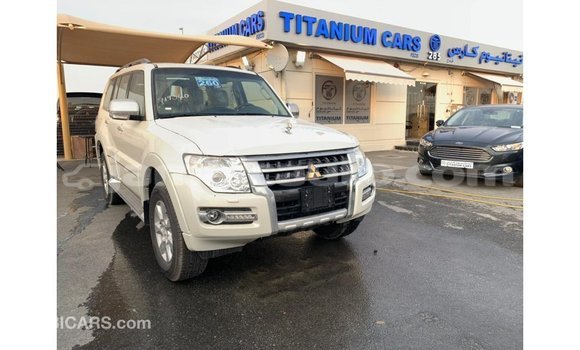 Buy Import Mitsubishi Pajero Black Car in Import - Dubai in Clarendon Buy Import Mitsubishi Pajero Black Car in Import - Dubai in Clarendon