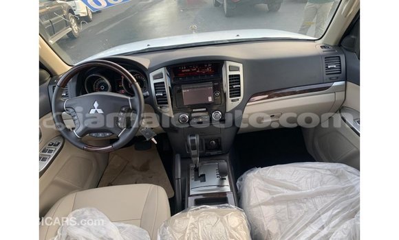 Buy Import Mitsubishi Pajero Black Car in Import - Dubai in Clarendon Buy Import Mitsubishi Pajero Black Car in Import - Dubai in Clarendon
