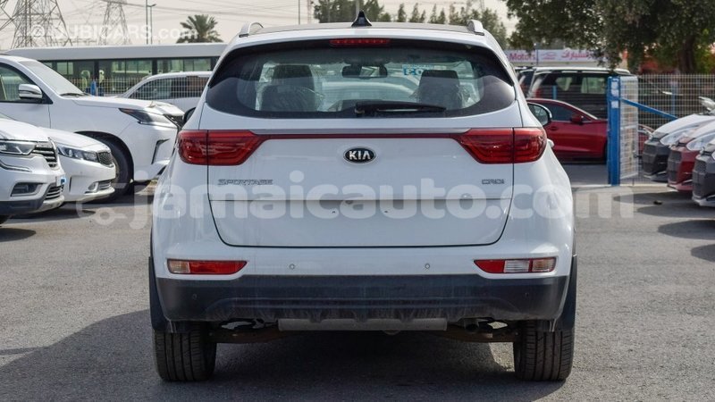 Big with watermark kia sportage clarendon import dubai 2609