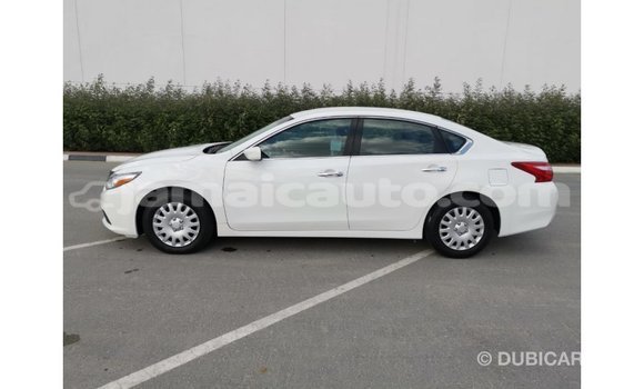 Buy Import Nissan Altima White Car in Import - Dubai in Clarendon Buy Import Nissan Altima White Car in Import - Dubai in Clarendon