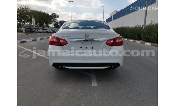 Buy Import Nissan Altima White Car in Import - Dubai in Clarendon Buy Import Nissan Altima White Car in Import - Dubai in Clarendon