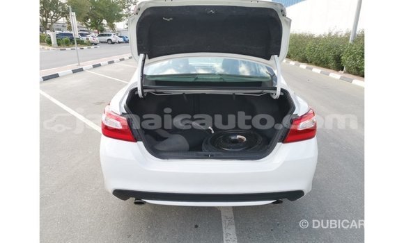 Buy Import Nissan Altima White Car in Import - Dubai in Clarendon Buy Import Nissan Altima White Car in Import - Dubai in Clarendon