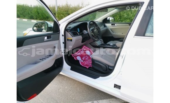 Buy Import Hyundai Sonata White Car in Import - Dubai in Clarendon Buy Import Hyundai Sonata White Car in Import - Dubai in Clarendon