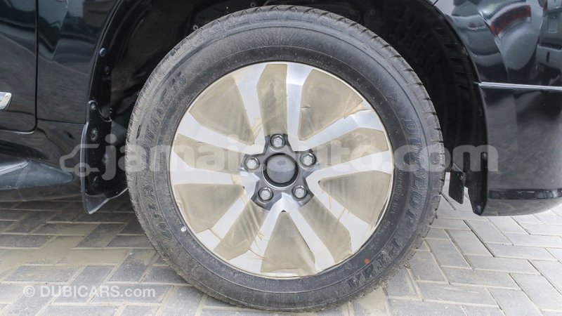 Big with watermark toyota land cruiser clarendon import dubai 2613