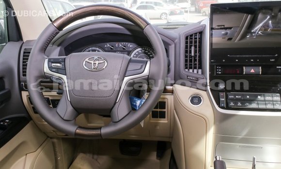 Buy Import Toyota Land Cruiser White Car in Import - Dubai in Clarendon Buy Import Toyota Land Cruiser White Car in Import - Dubai in Clarendon