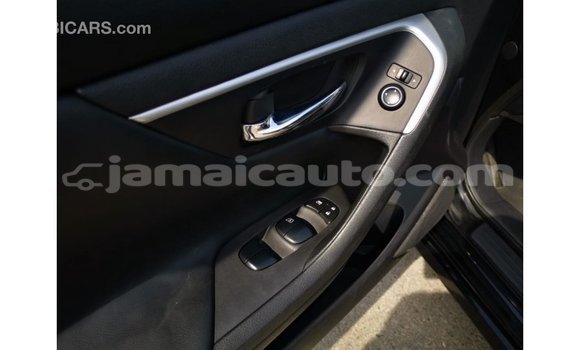 Acheter Import Voiture Nissan Altima Noir à Import - Dubai, Clarendon Acheter Import Voiture Nissan Altima Noir à Import - Dubai, Clarendon