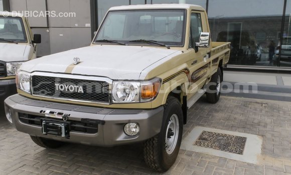 Buy Import Toyota Land Cruiser Beige Car in Import - Dubai in Clarendon Buy Import Toyota Land Cruiser Beige Car in Import - Dubai in Clarendon