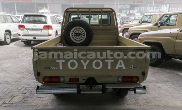 Buy Import Toyota Land Cruiser Beige Car in Import - Dubai in Clarendon Buy Import Toyota Land Cruiser Beige Car in Import - Dubai in Clarendon