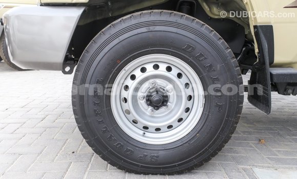 Buy Import Toyota Land Cruiser Beige Car in Import - Dubai in Clarendon Buy Import Toyota Land Cruiser Beige Car in Import - Dubai in Clarendon