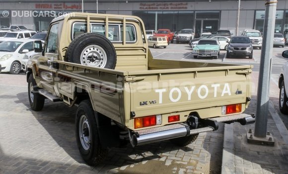 Buy Import Toyota Land Cruiser Beige Car in Import - Dubai in Clarendon Buy Import Toyota Land Cruiser Beige Car in Import - Dubai in Clarendon