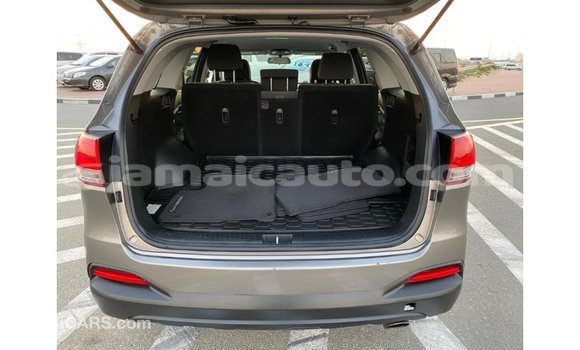 Acheter Import Voiture Kia Sorento Autre à Import - Dubai, Clarendon Acheter Import Voiture Kia Sorento Autre à Import - Dubai, Clarendon