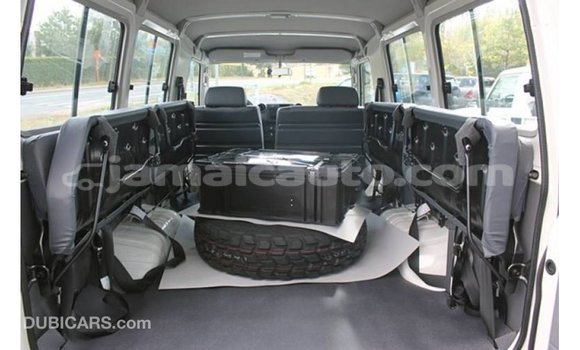 Buy Import Toyota Land Cruiser White Car in Import - Dubai in Clarendon Buy Import Toyota Land Cruiser White Car in Import - Dubai in Clarendon