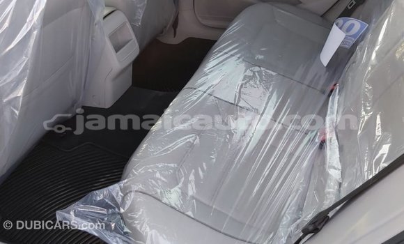 Buy Import Volkswagen Passat Blue Car in Import - Dubai in Clarendon Buy Import Volkswagen Passat Blue Car in Import - Dubai in Clarendon