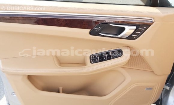 Buy Import Porsche Macan Other Car in Import - Dubai in Clarendon Buy Import Porsche Macan Other Car in Import - Dubai in Clarendon