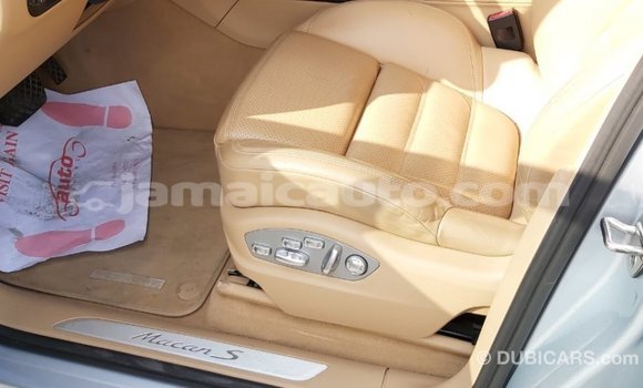 Buy Import Porsche Macan Other Car in Import - Dubai in Clarendon Buy Import Porsche Macan Other Car in Import - Dubai in Clarendon