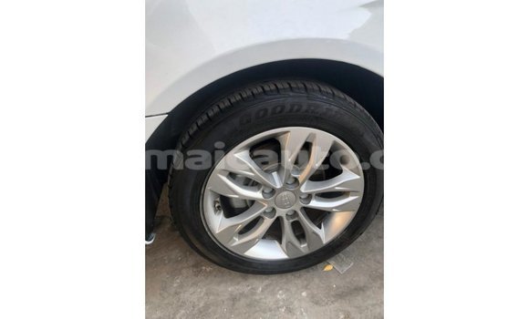 Buy Import Geely Emgrand 7 White Car in Import - Dubai in Clarendon Buy Import Geely Emgrand 7 White Car in Import - Dubai in Clarendon