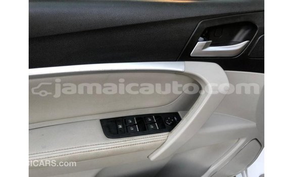 Buy Import Geely Emgrand 7 White Car in Import - Dubai in Clarendon Buy Import Geely Emgrand 7 White Car in Import - Dubai in Clarendon