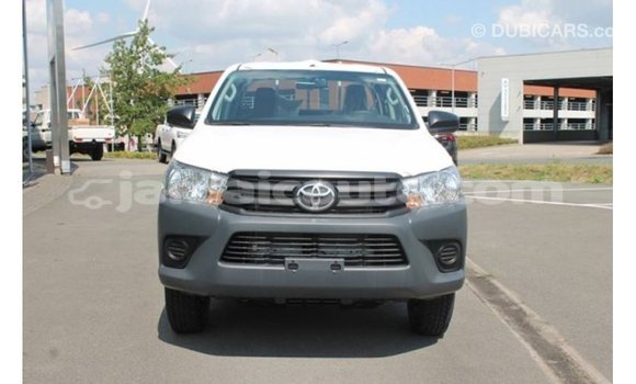 Buy Import Toyota Hilux White Car in Import - Dubai in Clarendon Buy Import Toyota Hilux White Car in Import - Dubai in Clarendon
