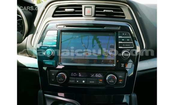 Acheter Import Voiture Nissan Maxima Blanc à Import - Dubai, Clarendon Acheter Import Voiture Nissan Maxima Blanc à Import - Dubai, Clarendon