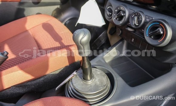 Buy Import Toyota Hilux White Car in Import - Dubai in Clarendon Buy Import Toyota Hilux White Car in Import - Dubai in Clarendon