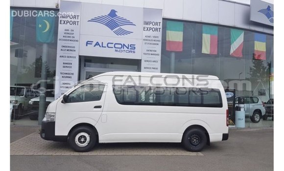 Buy Import Toyota Hiace White Car in Import - Dubai in Clarendon Buy Import Toyota Hiace White Car in Import - Dubai in Clarendon