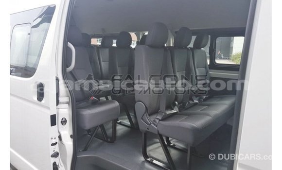 Buy Import Toyota Hiace White Car in Import - Dubai in Clarendon Buy Import Toyota Hiace White Car in Import - Dubai in Clarendon