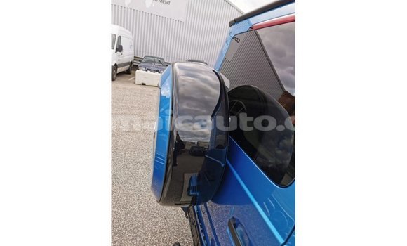 Buy Import Mercedes-Benz 190 (W201) Blue Car in Import - Dubai in Clarendon Buy Import Mercedes-Benz 190 (W201) Blue Car in Import - Dubai in Clarendon